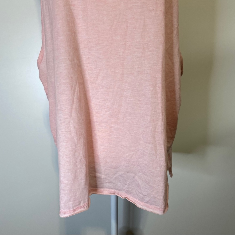 Pink Workout Tank size M/L - Picture 3 of 7